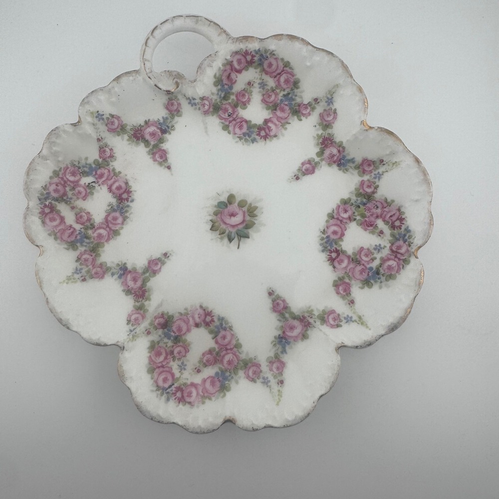 Antique RC Malmaison Dish Bavaria Porcelain Rose Nappy Scalloped Gold Trim 6in